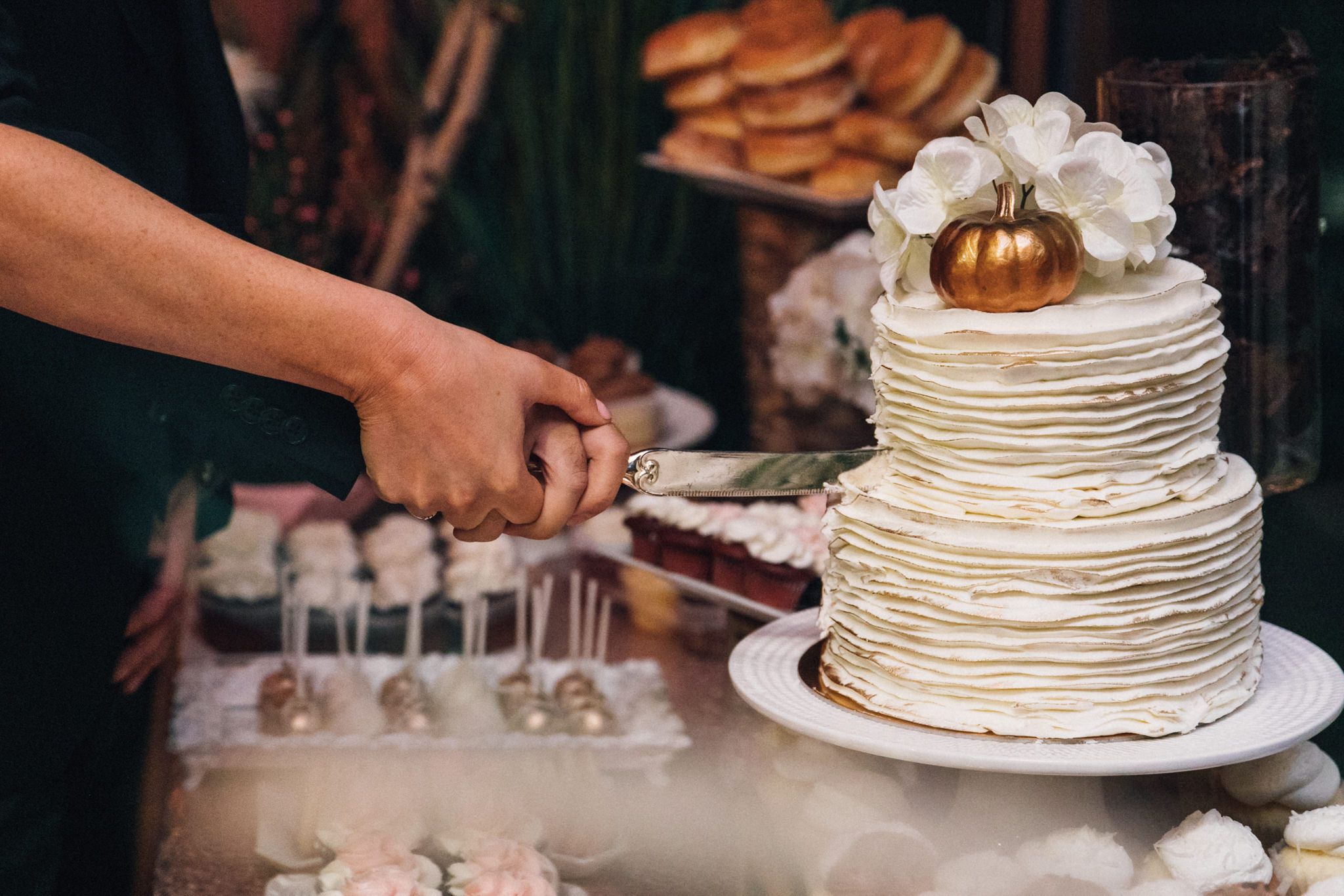 fall wedding cake