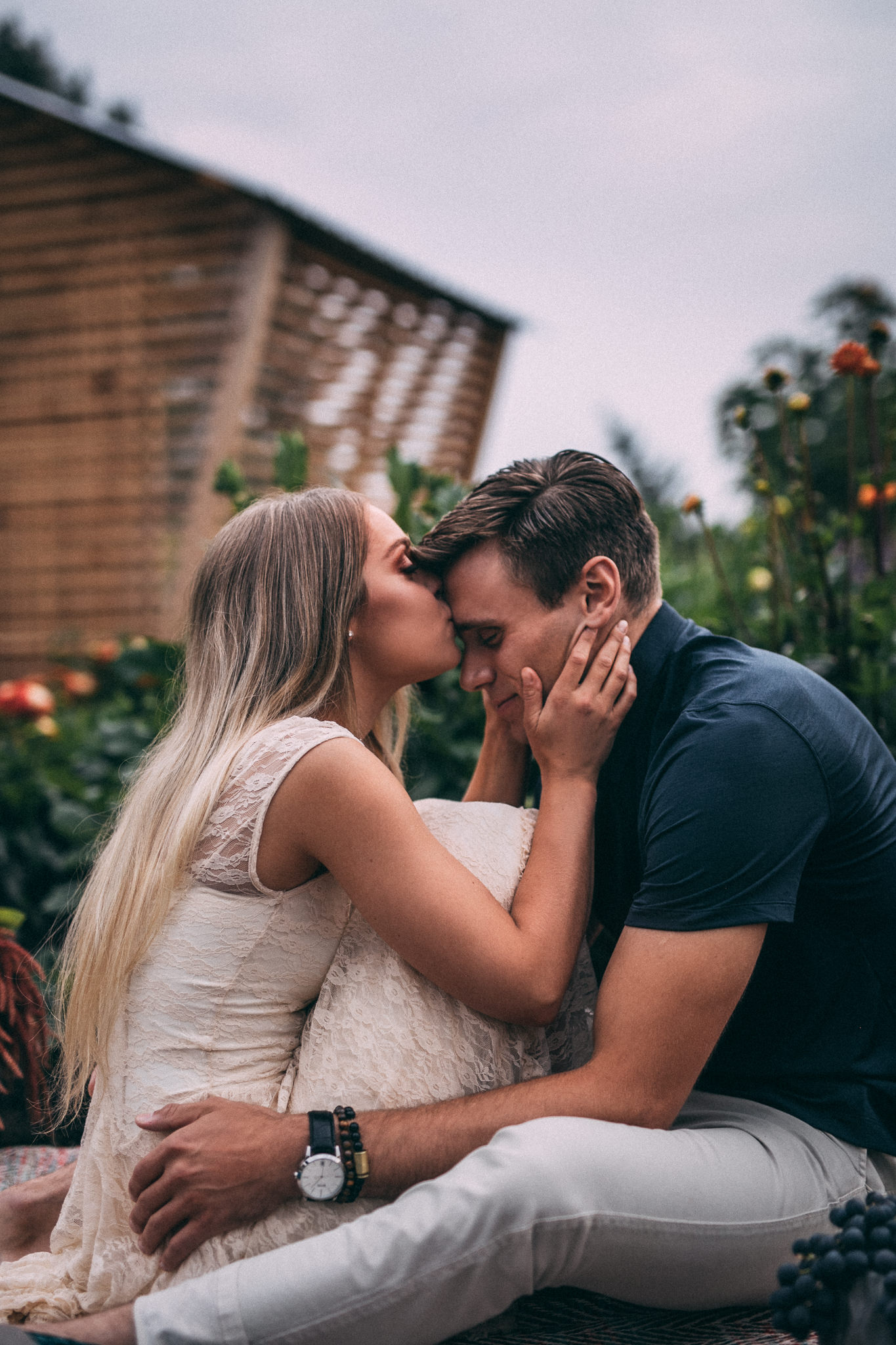 picnic engagement session