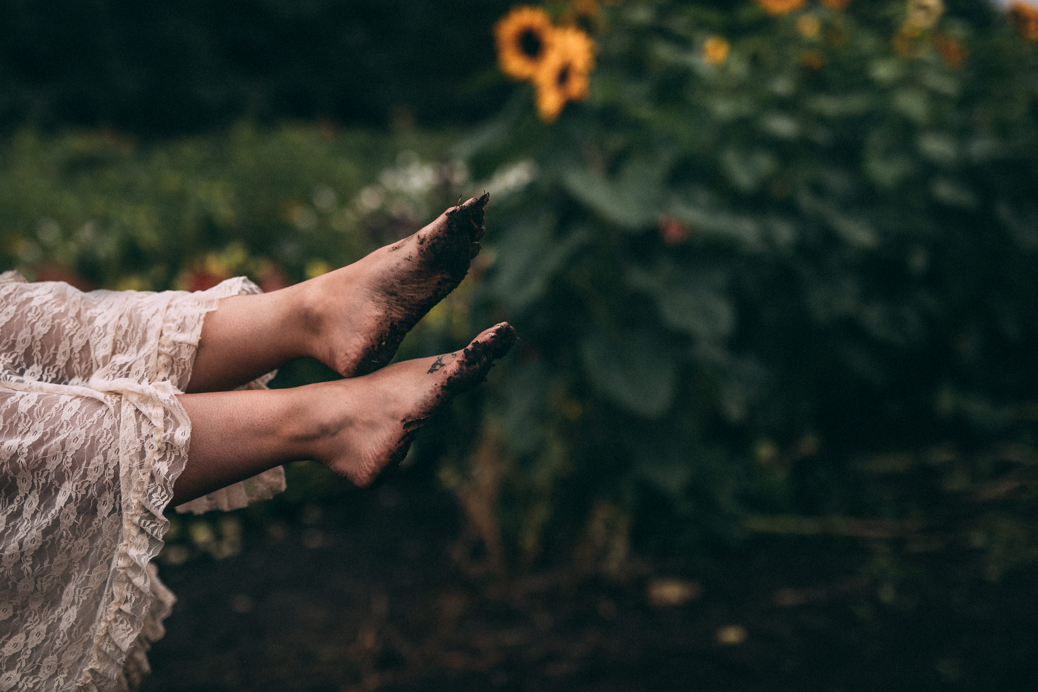 muddy feet