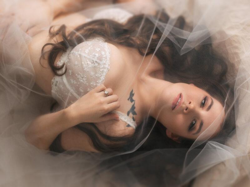 Edmonton boudoir photography © Janine Rose Photography